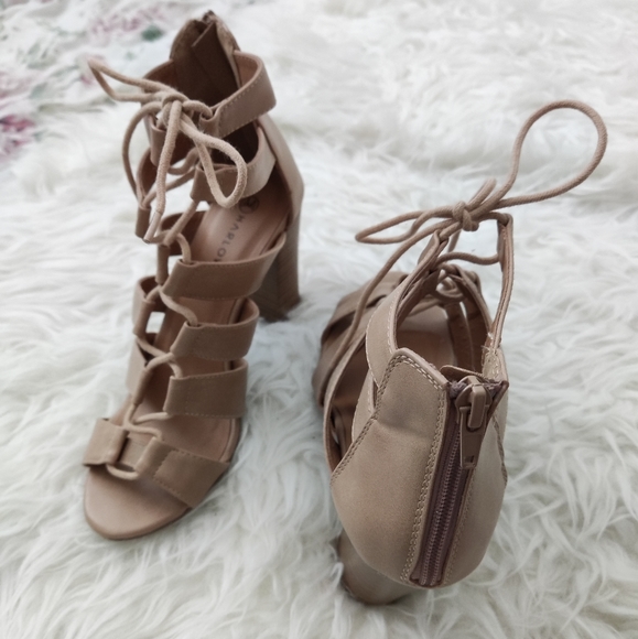 Harlow beige lace up heels - Picture 4 of 5